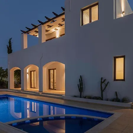 Luxury Noesis With Pool And Seaview * Roussospition